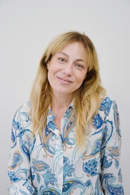 Profilo di Sveva Angrisani